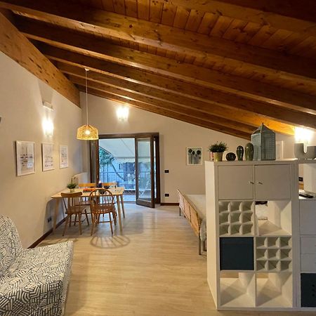 Villa Maria Apartments Moniga del Garda Luaran gambar