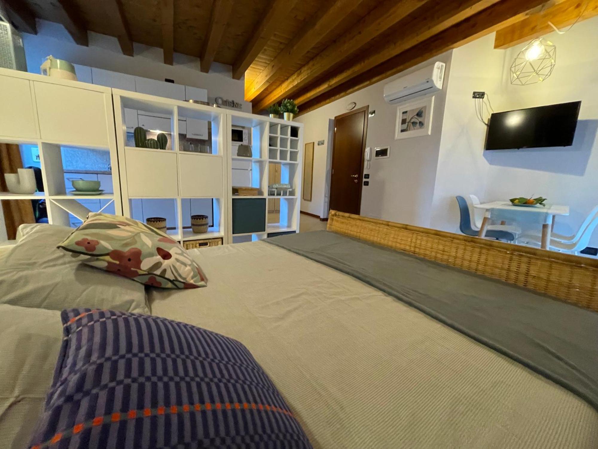 Villa Maria Apartments Moniga del Garda Luaran gambar