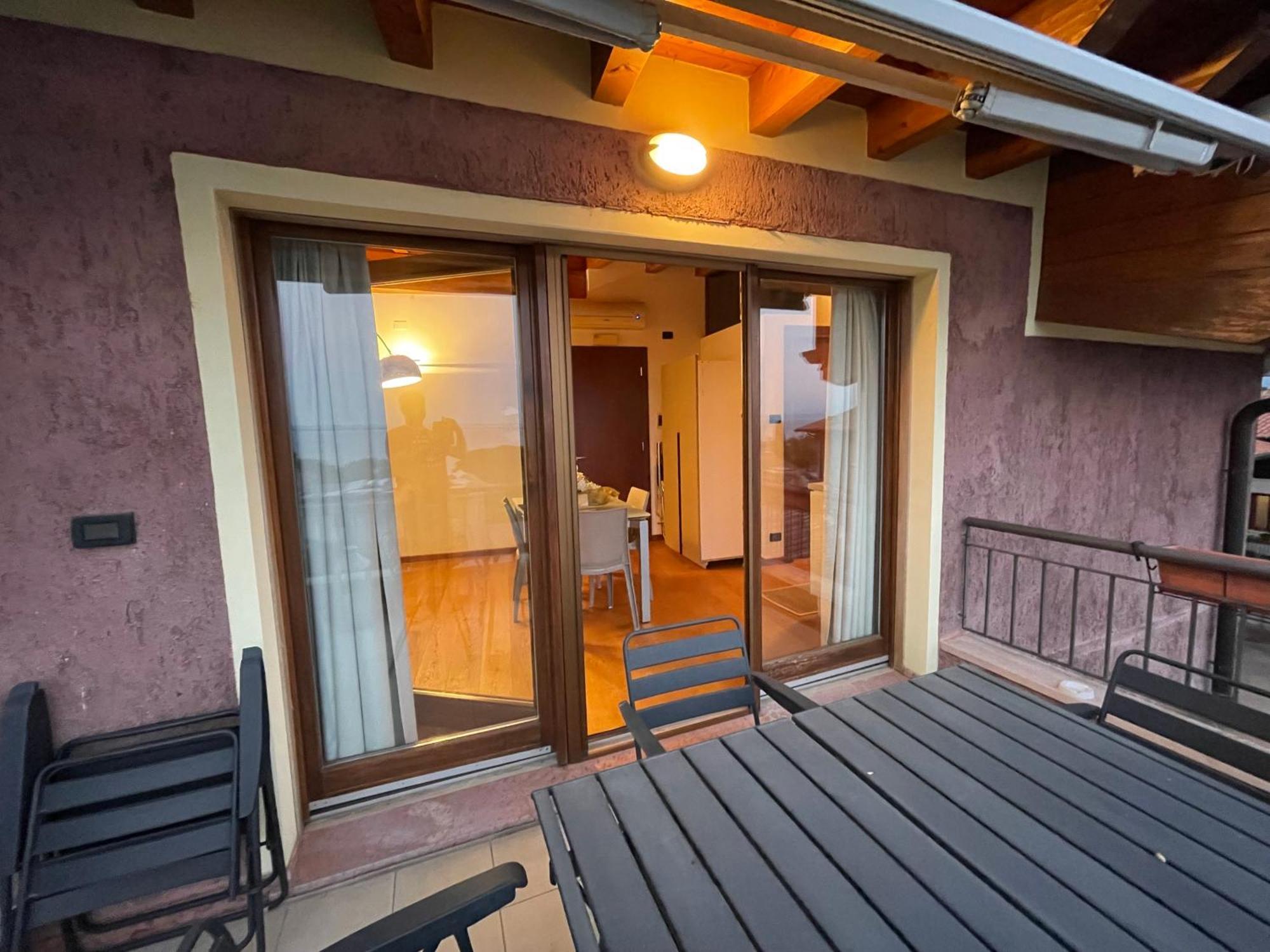 Villa Maria Apartments Moniga del Garda Luaran gambar
