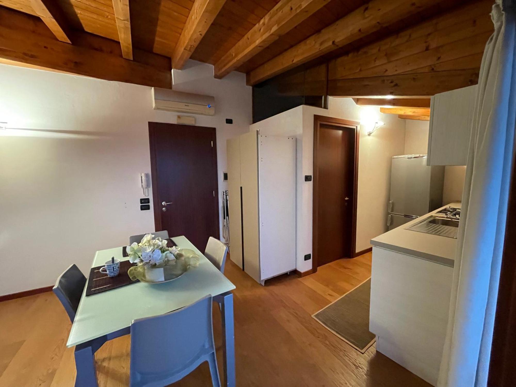 Villa Maria Apartments Moniga del Garda Luaran gambar